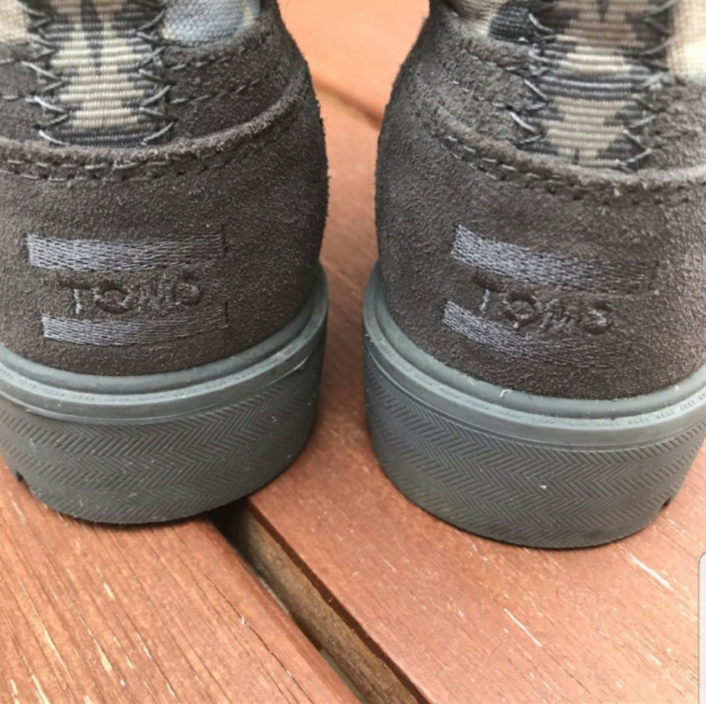 Toms Summit Hiking Boots - Picture 4 of 8